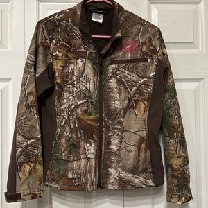 Fleece lined camo realtree tree jacket